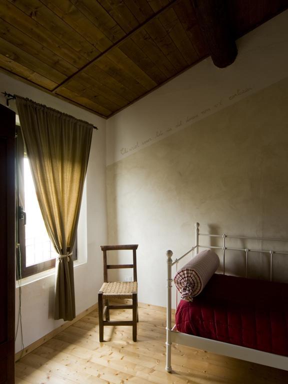 Agriturismo Viridarium Castellucchio Buitenkant foto